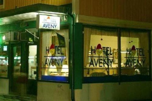 Hotel Aveny Bed & Breakfast Евле Экстерьер фото