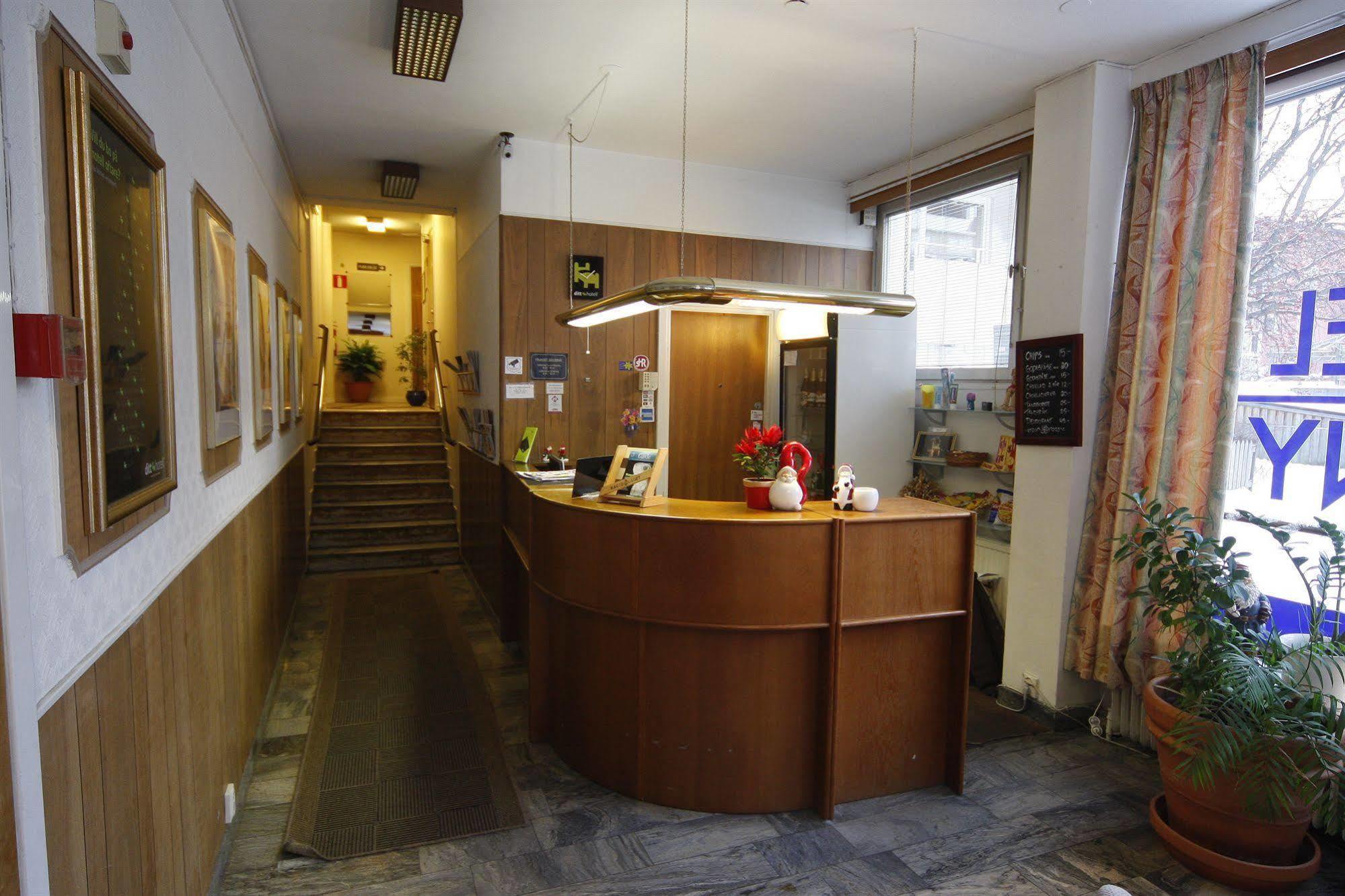 Hotel Aveny Bed & Breakfast Евле Экстерьер фото
